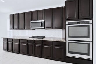 Building Photo - 22406 Newcastle Waters Ct