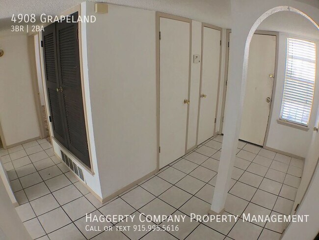 Foto del edificio - 4908 Grapeland-