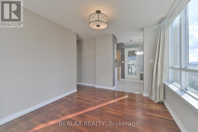 Building Photo - 2 Rean Dr