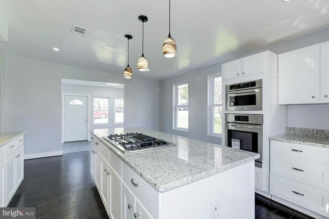 Building Photo - Not Just Another House But A Beautiful Home