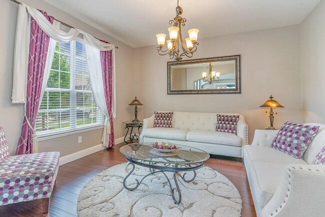 Foto del edificio - 1620 Ridgecove Dr