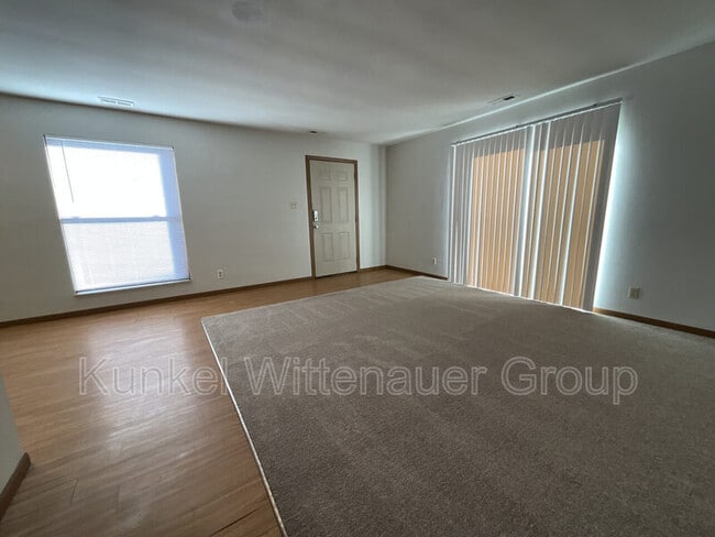 Foto del edificio - 1813 Jamestown Rd