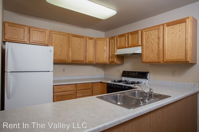 Building Photo - 201 E Kalli Cir