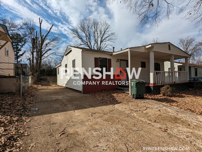 Foto del edificio - Classic 3/2 Home In Frayser Now Available ...