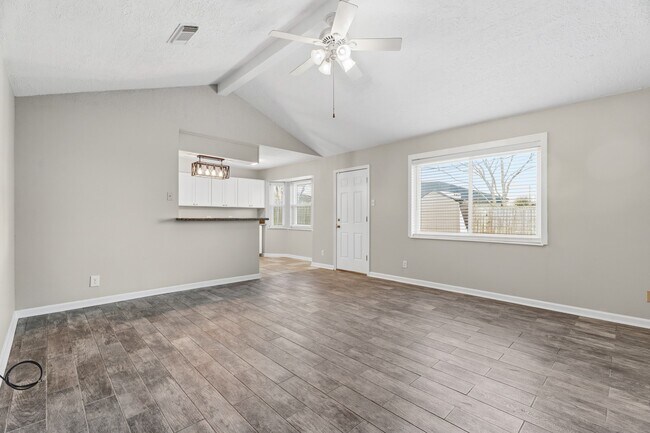 Foto del edificio - 3214 White Sail