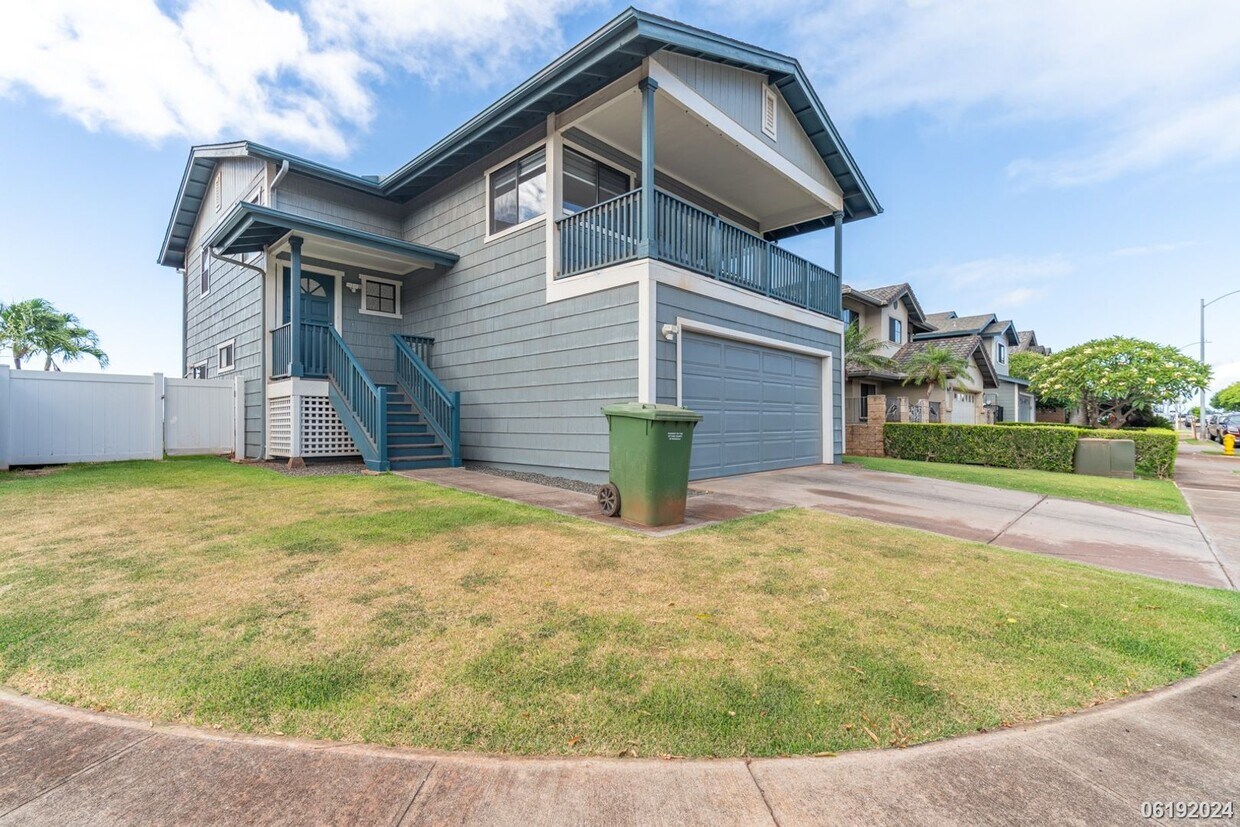 Primary Photo - 4Bd/3Ba 1,928 Sqft Single Family Home In K...