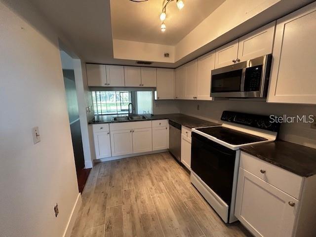 Building Photo - 5647 Summerside Ln