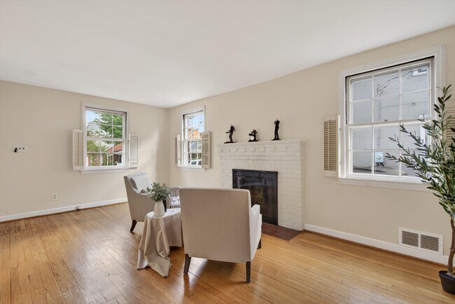 Foto del edificio - 624 22nd St S