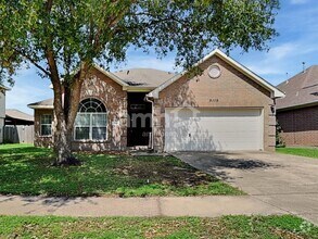 Building Photo - 5119 Westwood Pines Dr