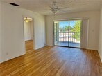 Foto principal - 802 SE Central Pkwy