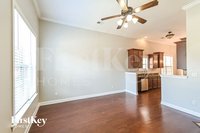 Foto del edificio - 10258 Evening Hill Dr