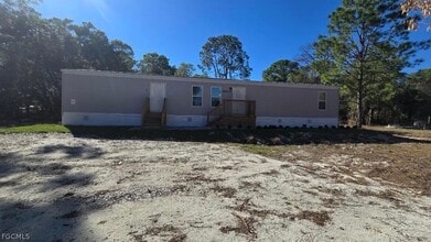 Building Photo - 4850 Pioneer 16th St