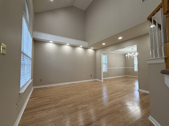 Foto del edificio - Newly Renovated Modern Home