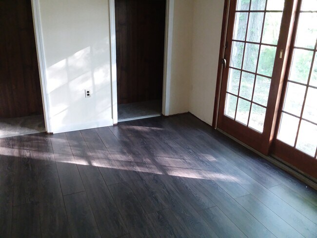 Foto del edificio - 815 Beech St