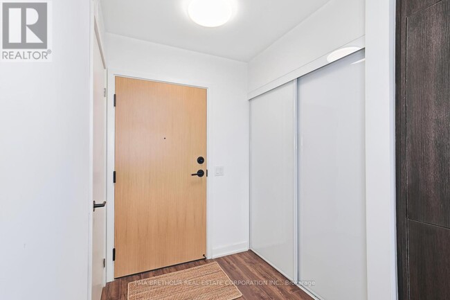 Photo du bâtiment - 31 Huron St