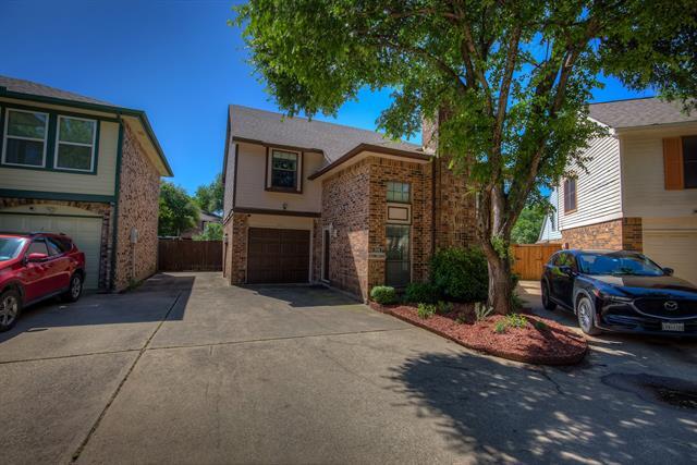 Foto del edificio - 300 Stoneledge Dr