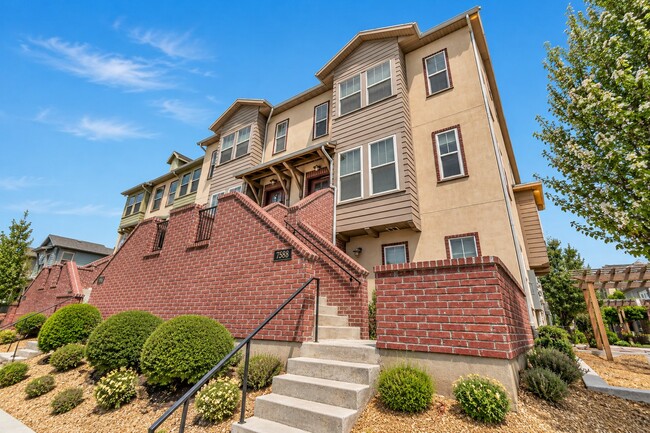 Building Photo - 7588 San Savino Way