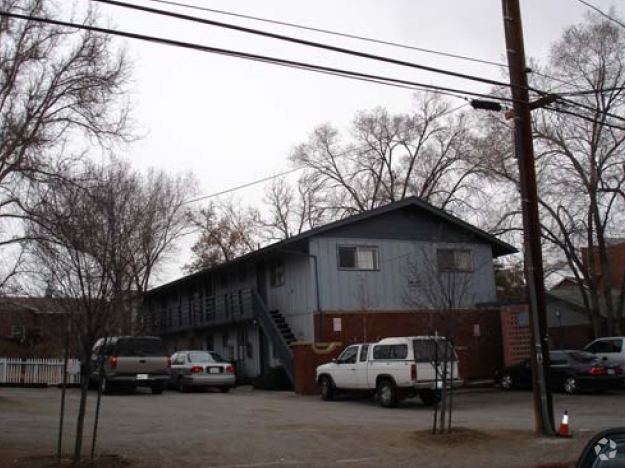 Primary Photo - University Studio Apartments