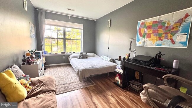 Building Photo - 9228 Blue Grass Rd