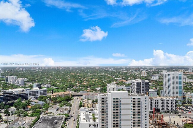 Foto del edificio - 1250 S Miami Ave