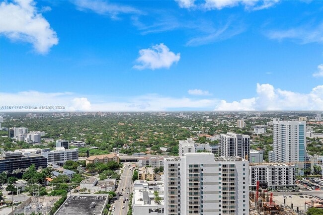 Building Photo - 1250 S Miami Ave