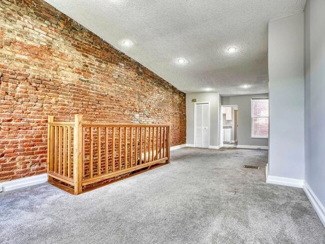 Photo - 530 S Bond St Apartment