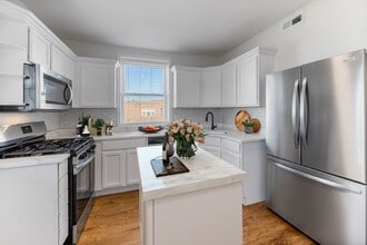 Building Photo - 5414 N Campbell Ave