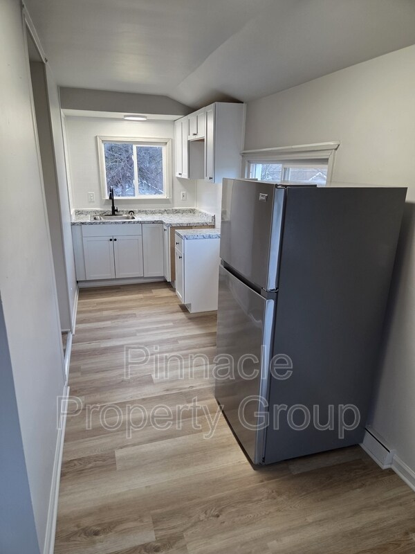 Foto del edificio - 834 N Leroy St