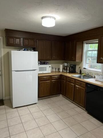 Building Photo - 5 Uncle Willies Way
