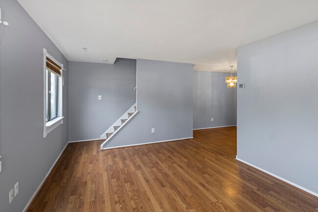Building Photo - 22 Hamal Ct