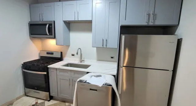 Foto del edificio - 1611 Simpson St