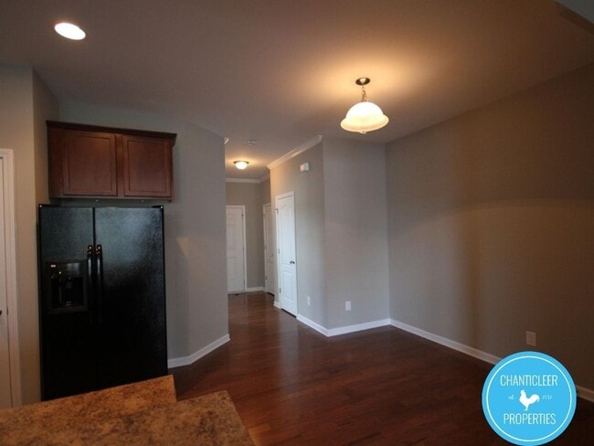 Foto del edificio - 4204 Govan Ferry Dr