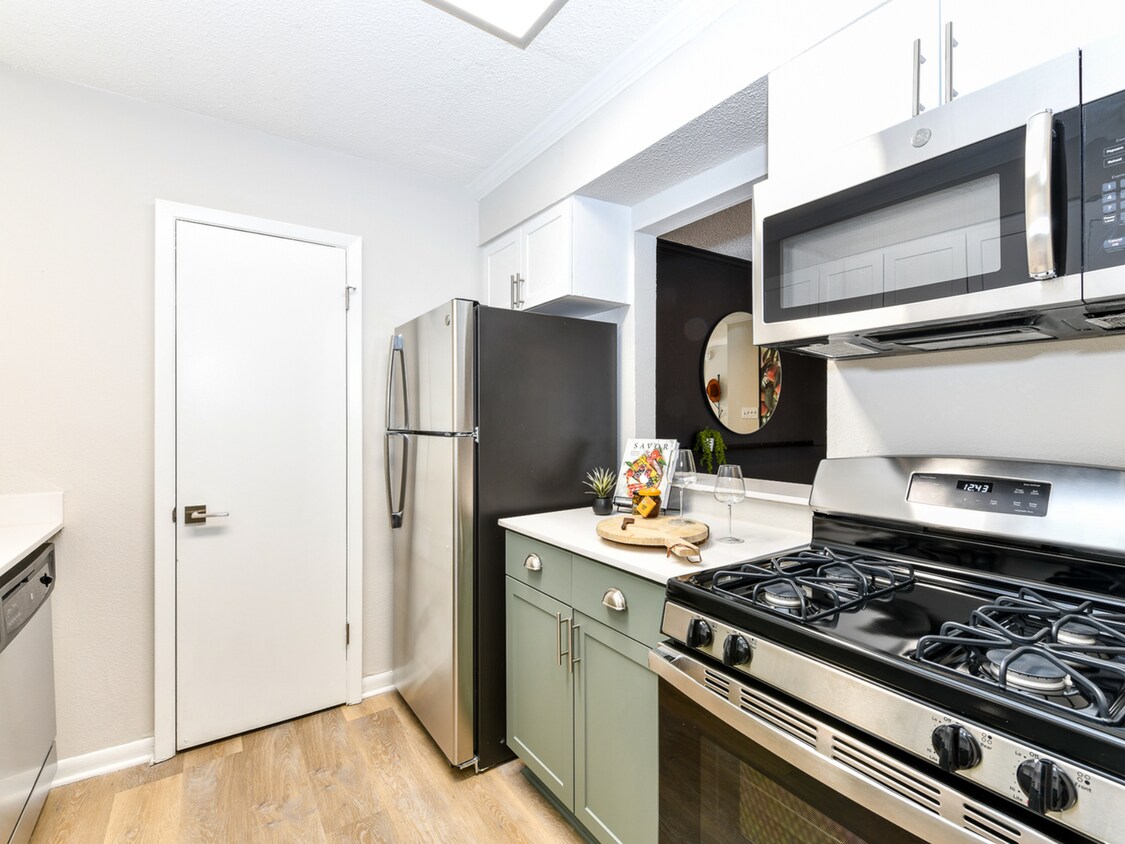 Avana Cumberland Apartments in Atlanta, GA