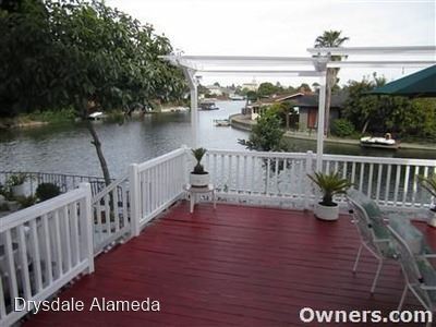 Building Photo - 5 br, 4.5 bath House - 738 Palmera Court