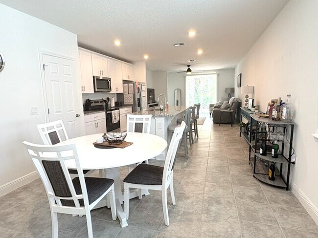 Foto del edificio - Beautiful Furnished 3 Bedroom Home in the Links at LPGA!