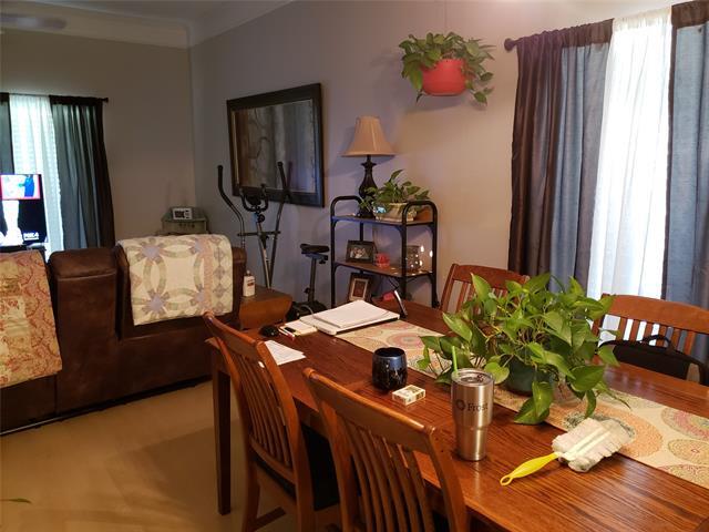 Foto del edificio - 11213 Meadow Ln