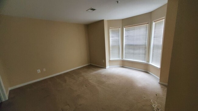 Building Photo - 18707 Sparkling Water Dr