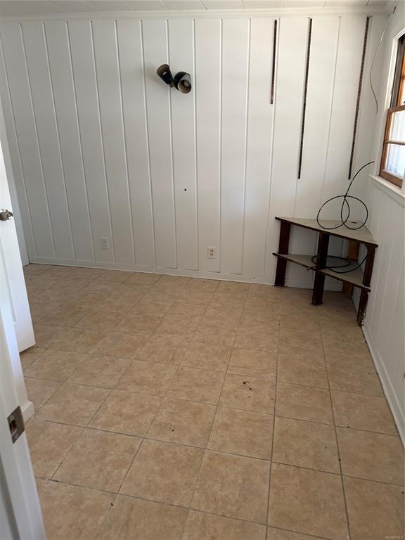 Foto del edificio - 2625 E 5th St