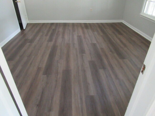 Foto del edificio - 2 Bedroom, 1 Bathroom in Carrollton City