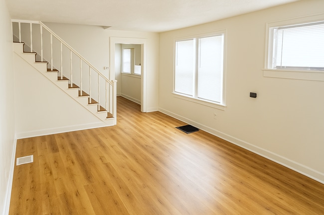 Building Photo - 3848 Spann Ave