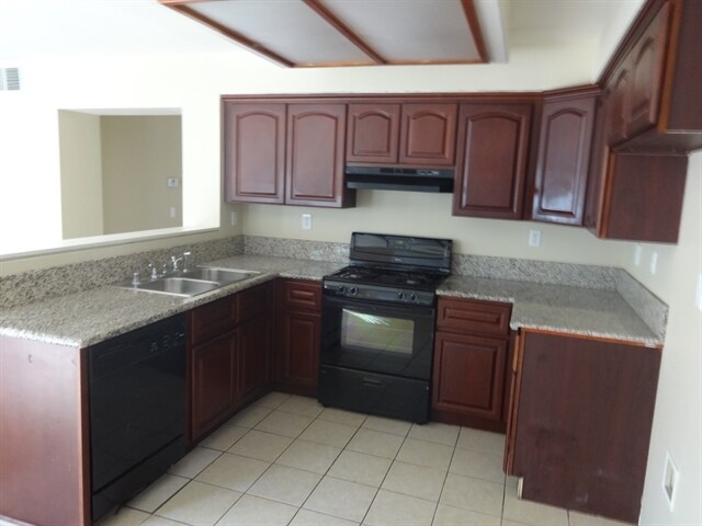 Foto del edificio - 12825 Snake River Drive