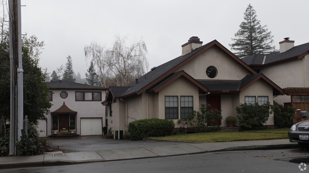 Foto principal - 3625 Bickerstaff Rd
