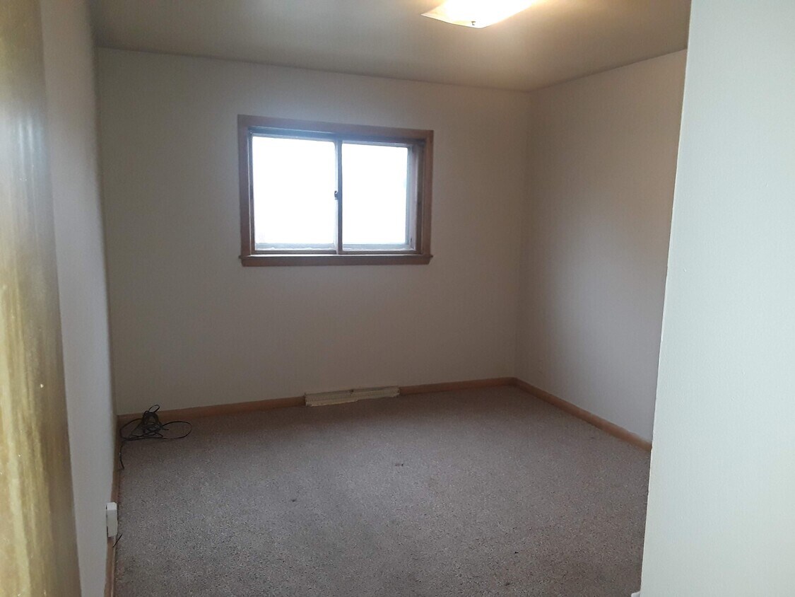 Foto principal - 6633 W Villard Ave
