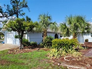 Building Photo - 4730 SW 2nd Ave