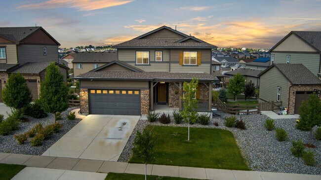 Building Photo - Stunning 4BR House in Aurora