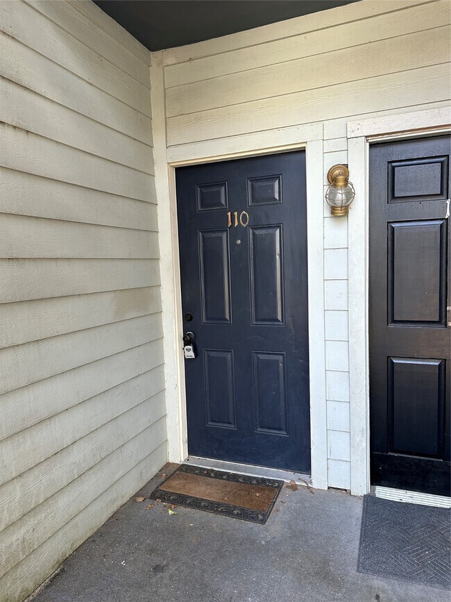 Foto del edificio - 9009 Richmond Ave.