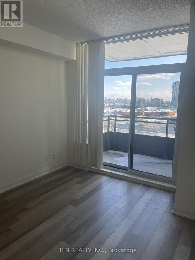 Photo du bâtiment - 85 N Park Rd