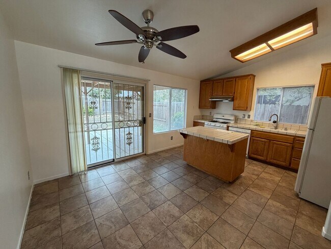 Foto del edificio - Cute Home in EGUSD