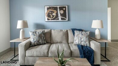 Building Photo - 18021 Kingsland Blvd