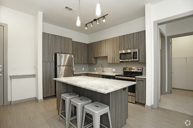 Interior Photo - 101 Center